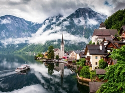 Hallstatt, Chmury, Budynki, Góry, Austria, Jezioro Hallstättersee